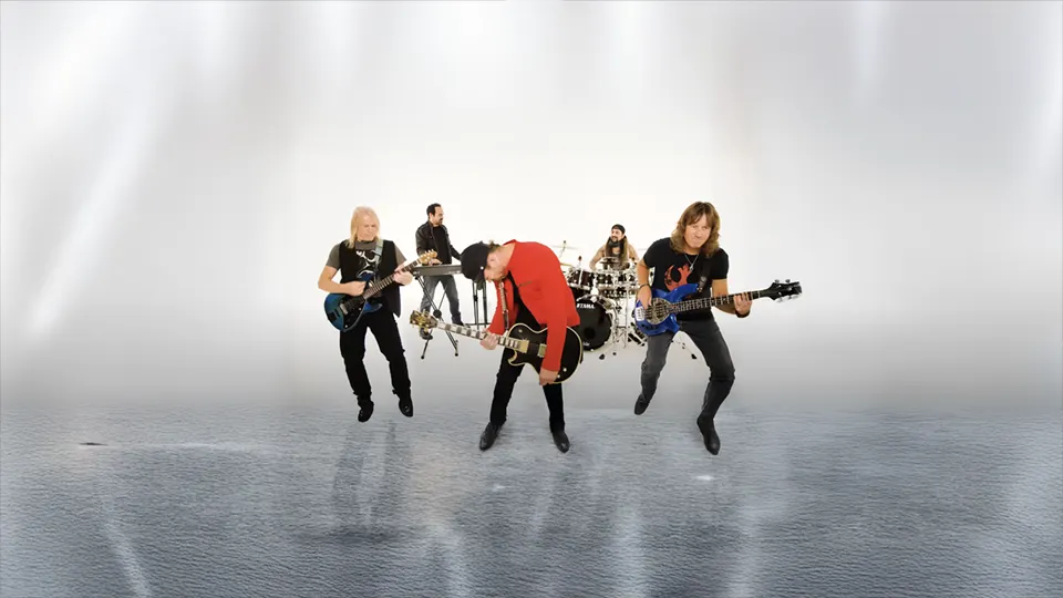 <p class="exampleTitle">“The Loss Inside” <span class="inlineExampleRecorded">Studio</span></p><p class="exampleArtist">Flying Colors</p>